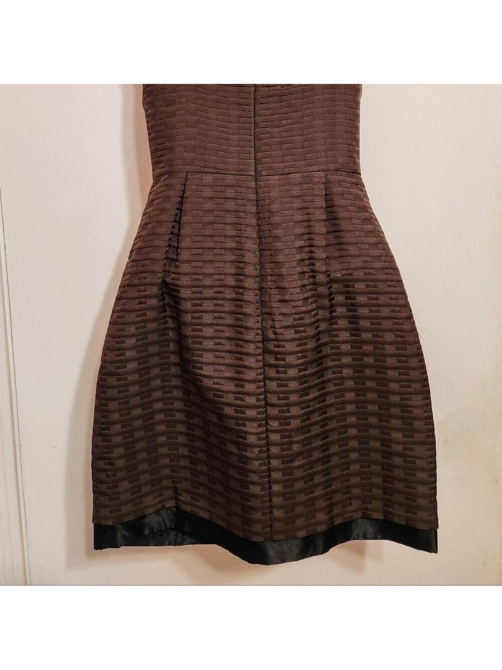 Max and Cleo Brown Pleated Shirred Bodycon Dress Size 4 - Picture 8 of 12